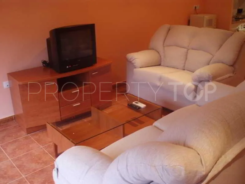 For sale investment with 108 bedrooms in Santa Margarita