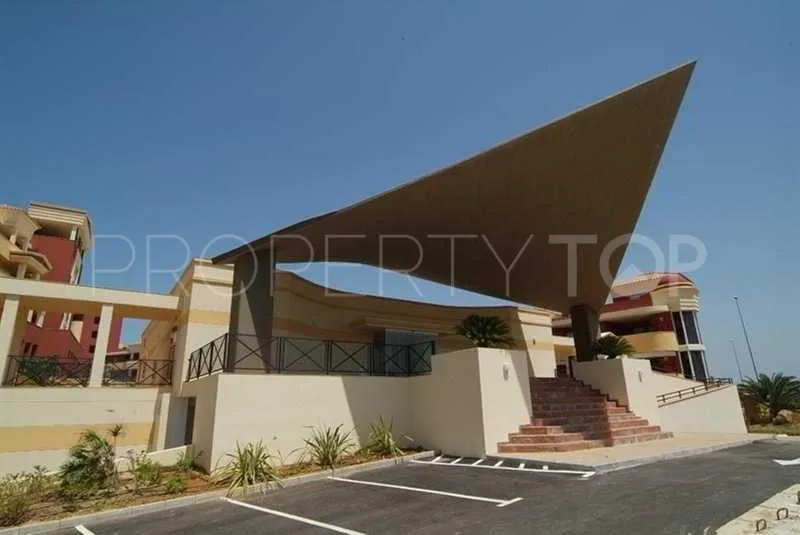 For sale investment with 108 bedrooms in Santa Margarita