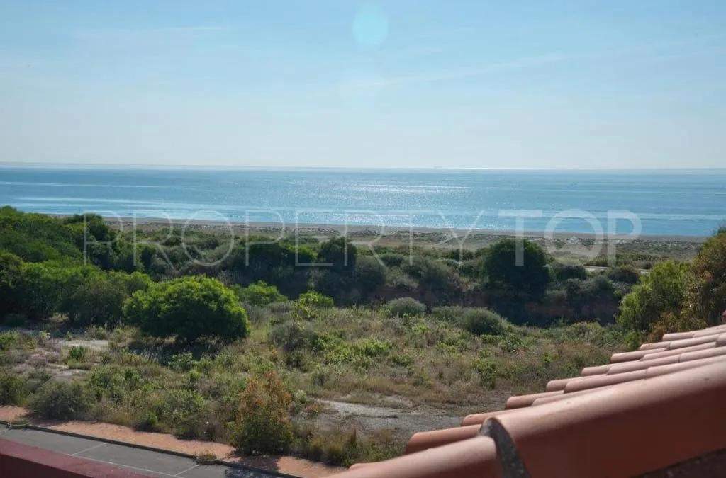 For sale investment with 108 bedrooms in Santa Margarita