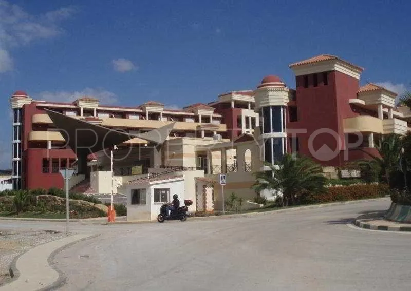 For sale investment with 108 bedrooms in Santa Margarita