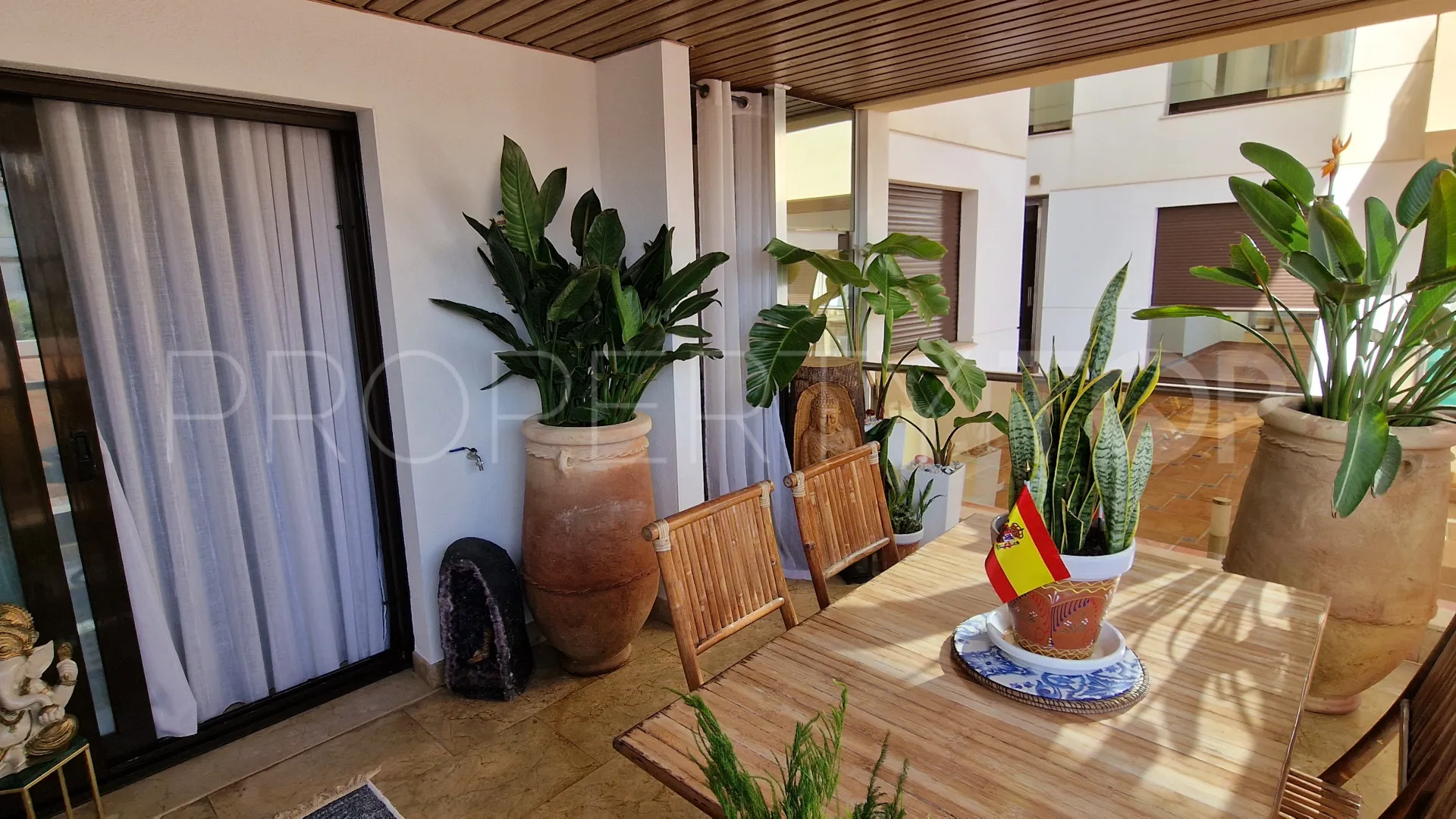 For sale ground floor apartment in Marina del Castillo with 2 bedrooms