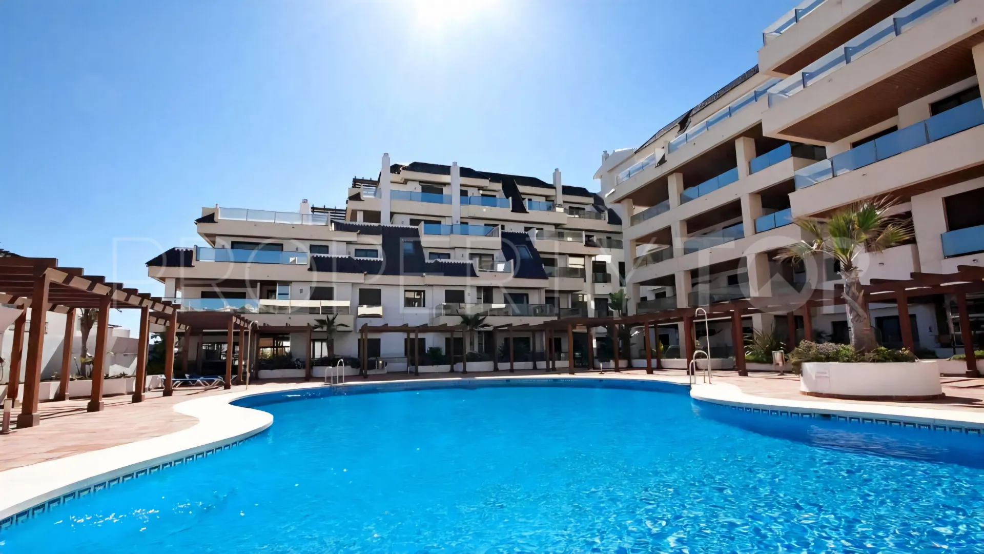 For sale ground floor apartment in Marina del Castillo with 2 bedrooms
