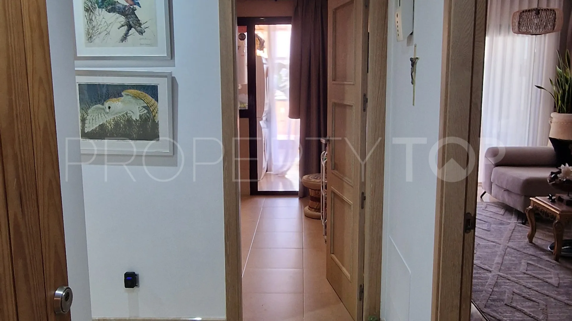 For sale ground floor apartment in Marina del Castillo with 2 bedrooms