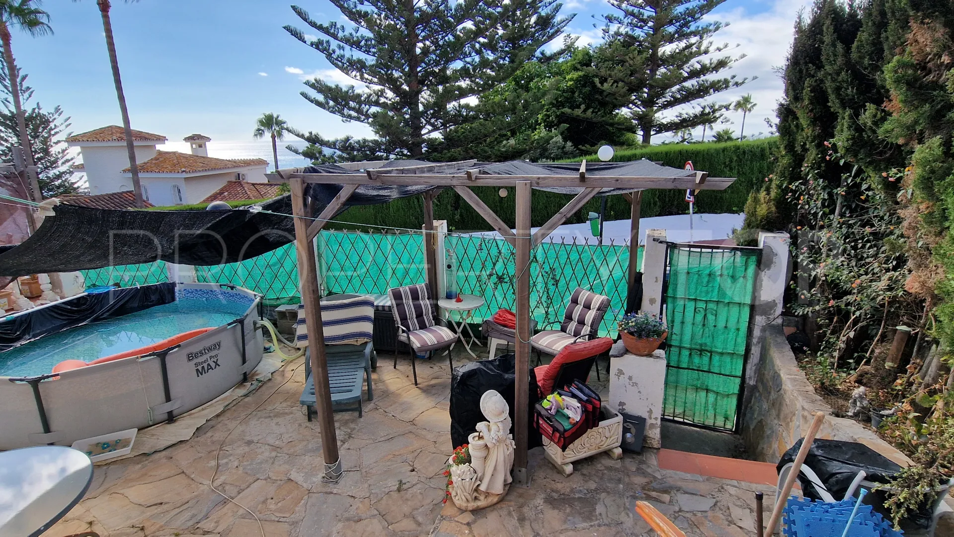 Villa pareada en venta en La Duquesa de 2 dormitorios
