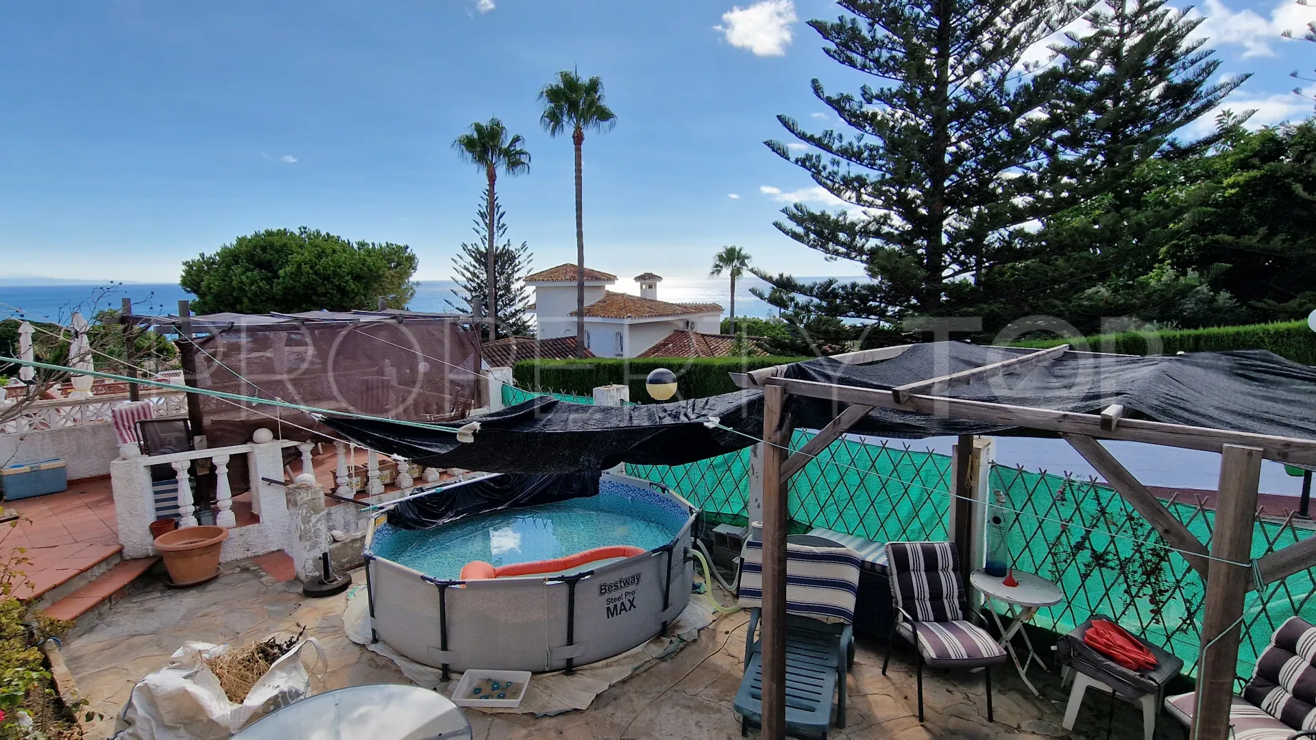 Villa pareada en venta en La Duquesa de 2 dormitorios