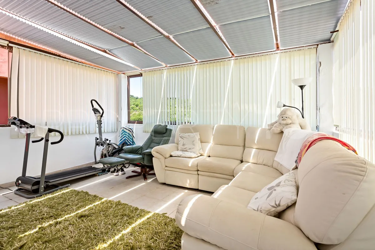Comprar atico duplex con 3 dormitorios en Casares Playa