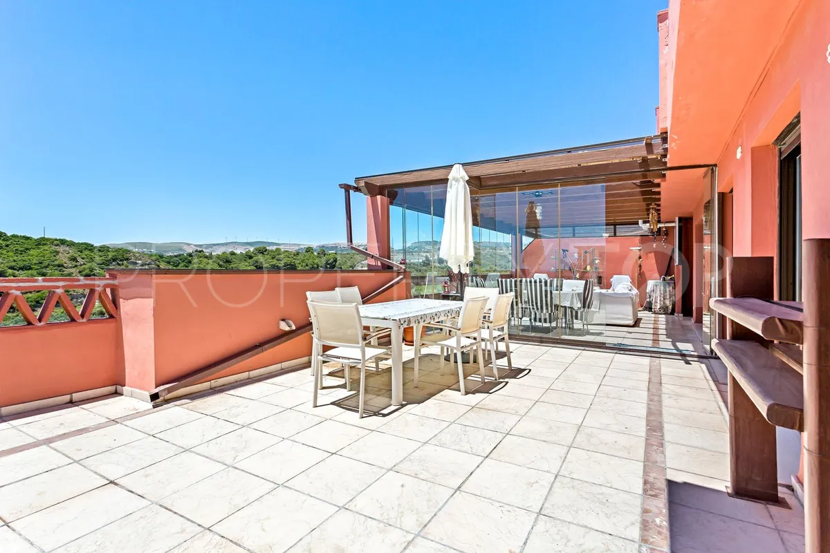 Comprar atico duplex con 3 dormitorios en Casares Playa