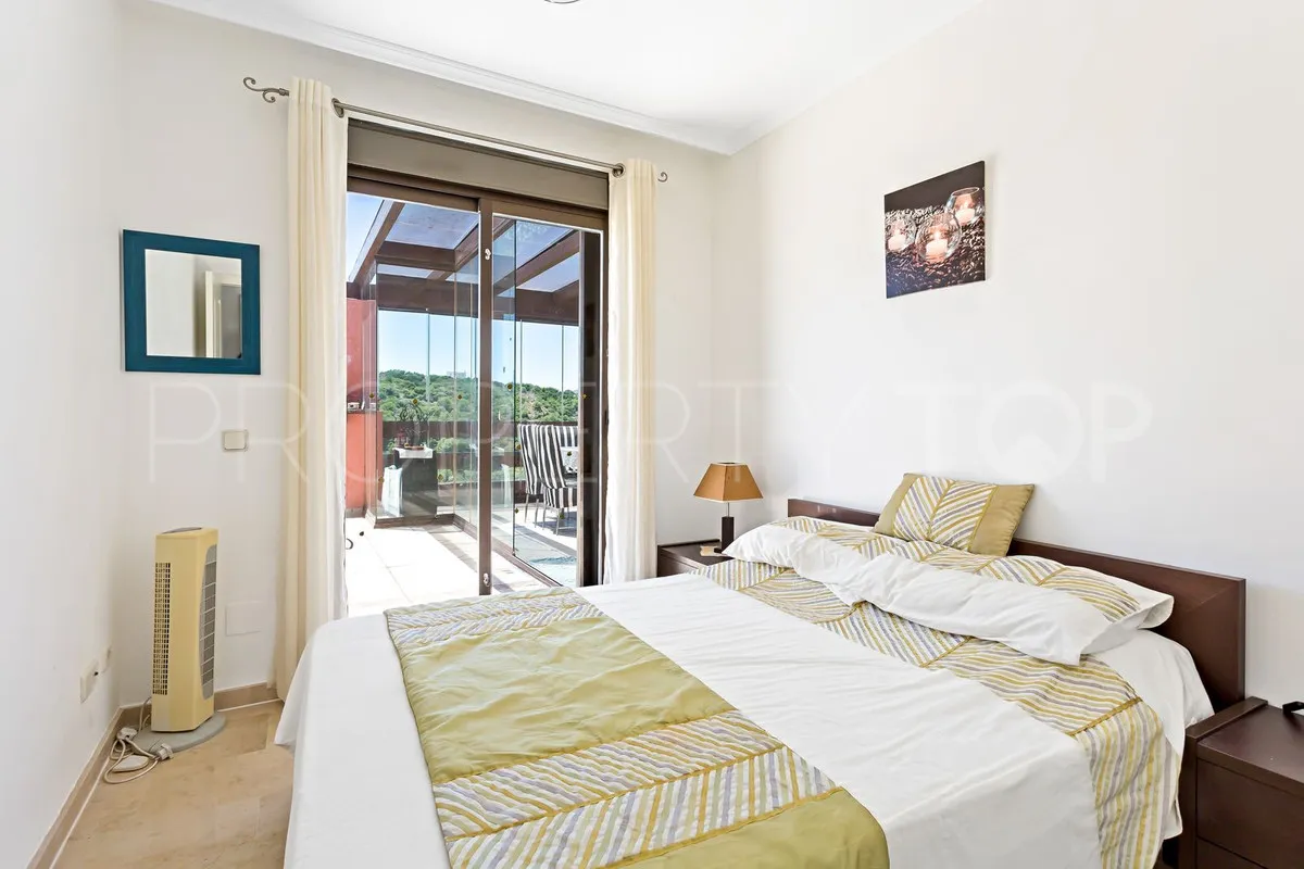 Comprar atico duplex con 3 dormitorios en Casares Playa