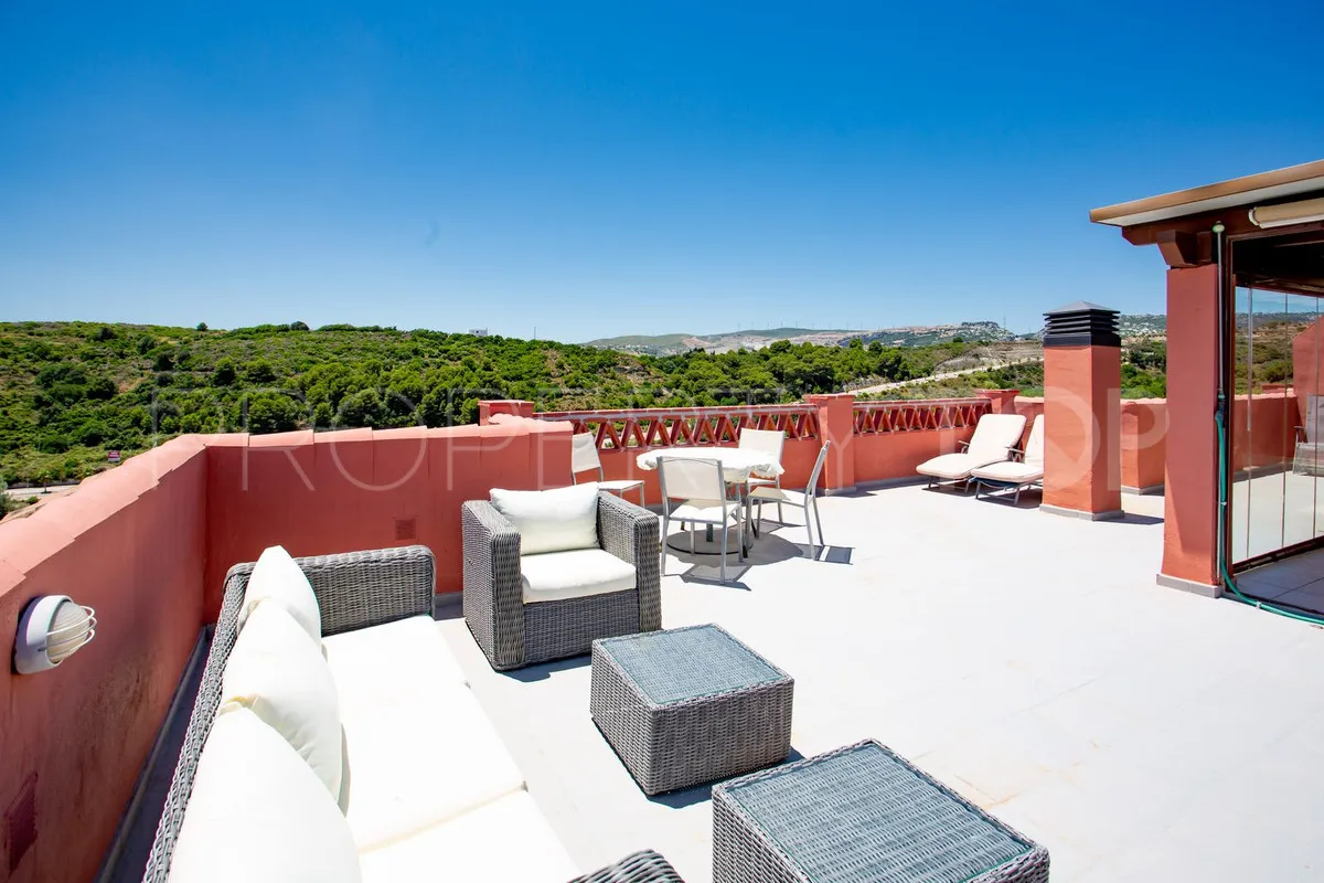 Comprar atico duplex con 3 dormitorios en Casares Playa