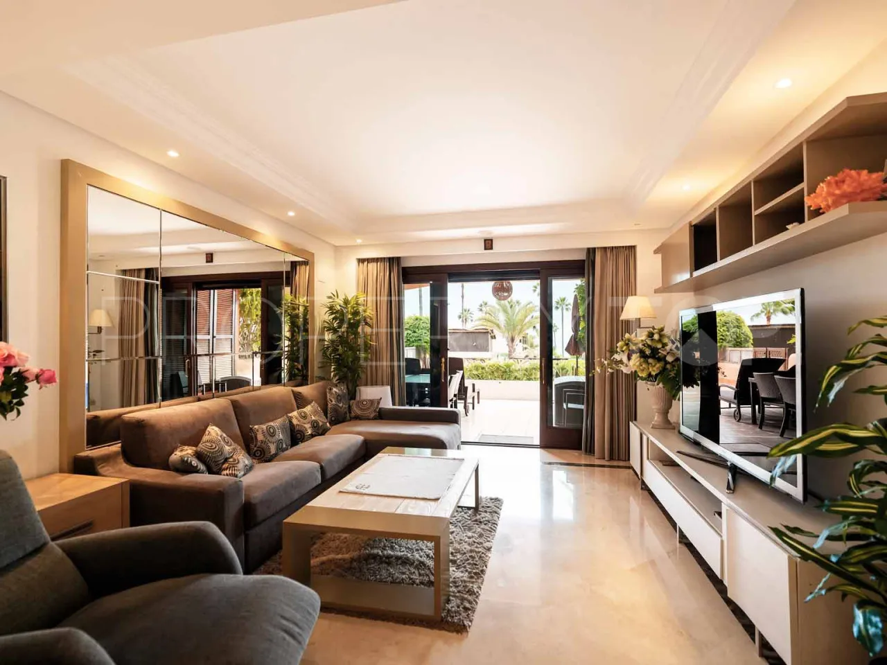Apartamento en venta en New Golden Mile de 2 dormitorios