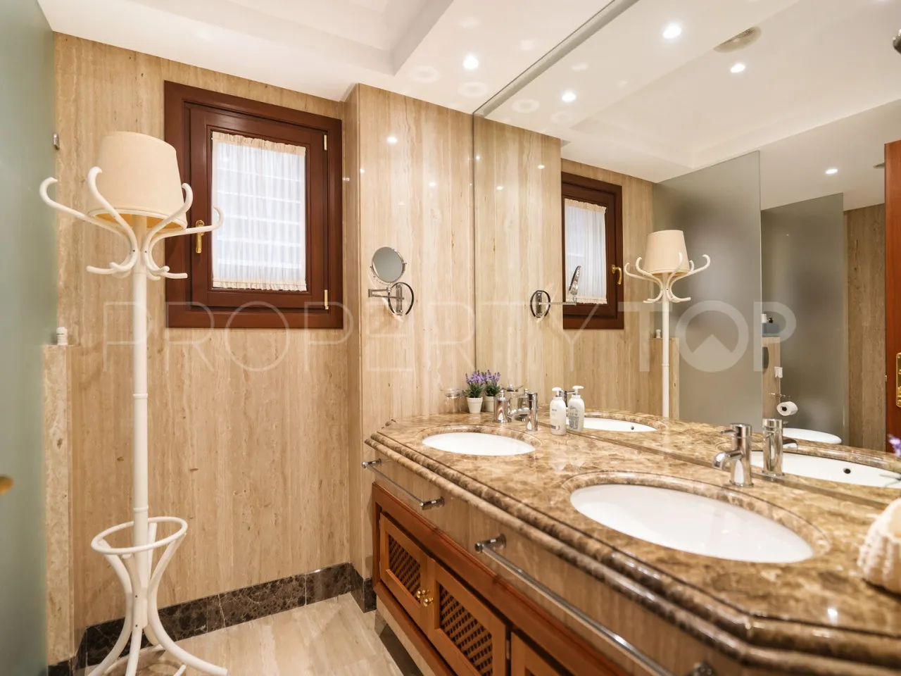Apartamento en venta en New Golden Mile de 2 dormitorios