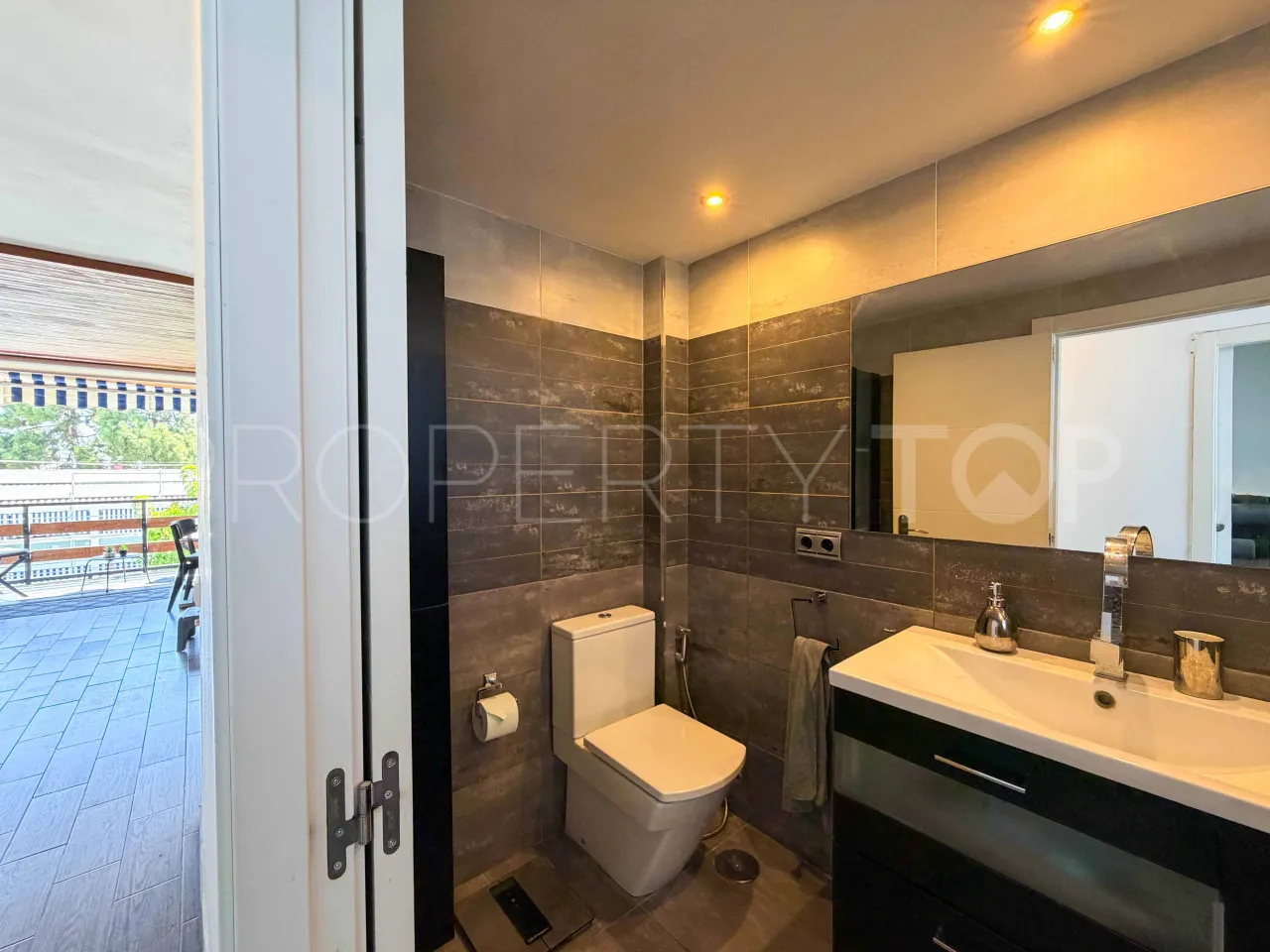 Se vende apartamento en Cortijo Blanco de 1 dormitorio