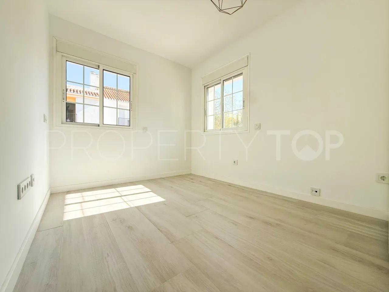 Marbella Centro, adosado en venta con 4 dormitorios