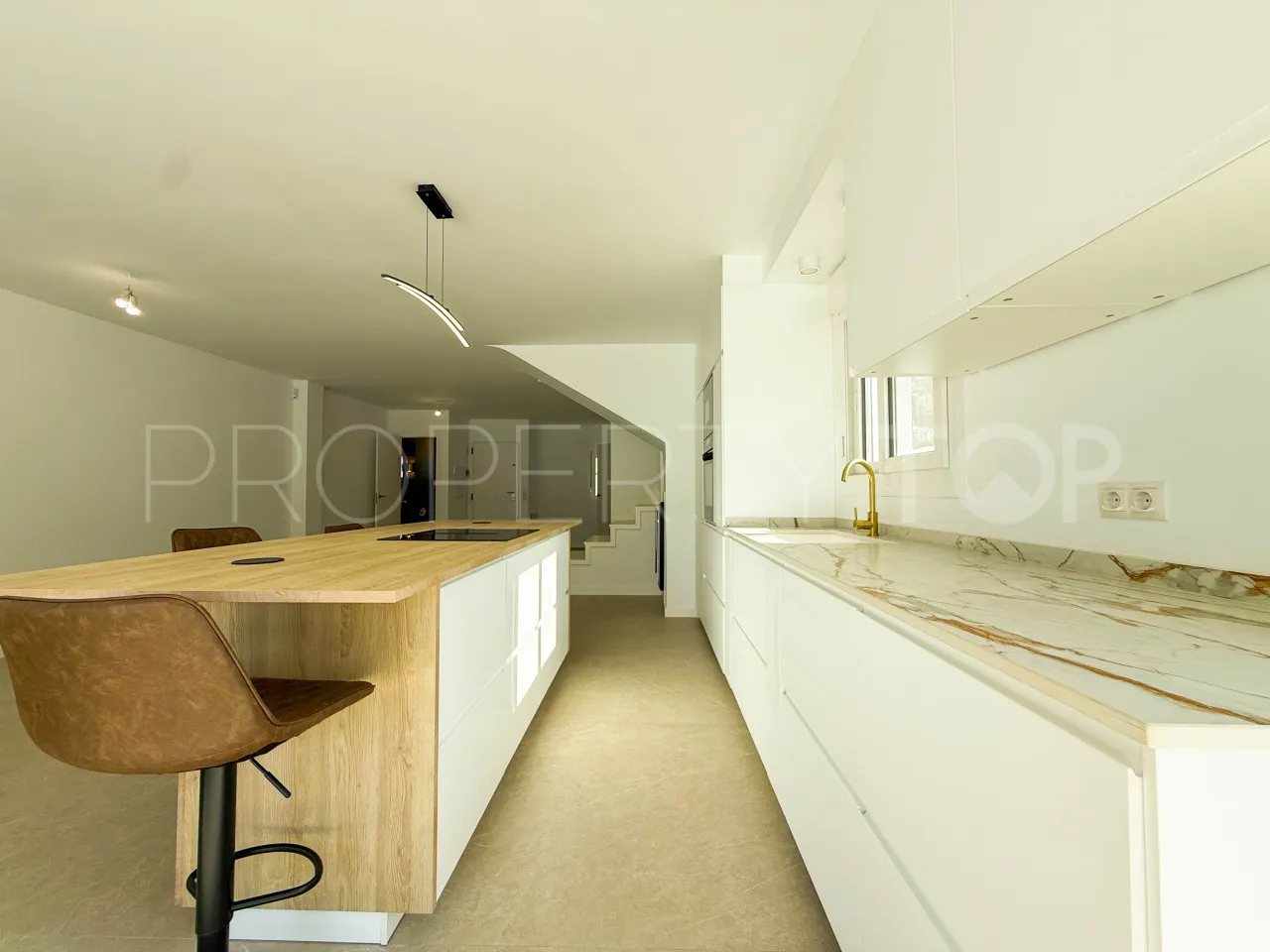 Marbella Centro, adosado en venta con 4 dormitorios
