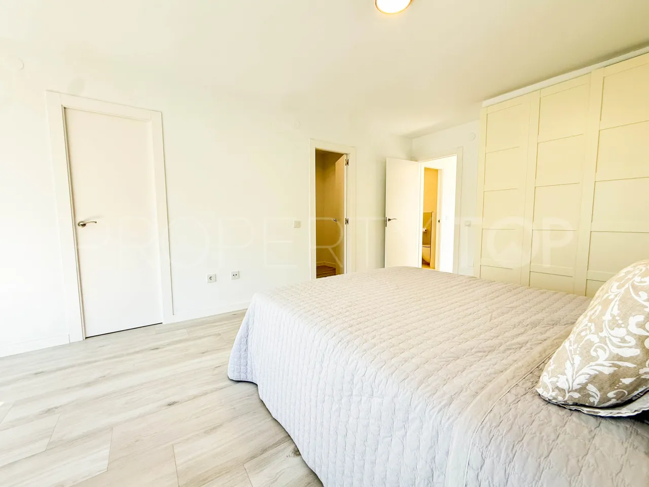 Marbella Centro, adosado en venta con 4 dormitorios
