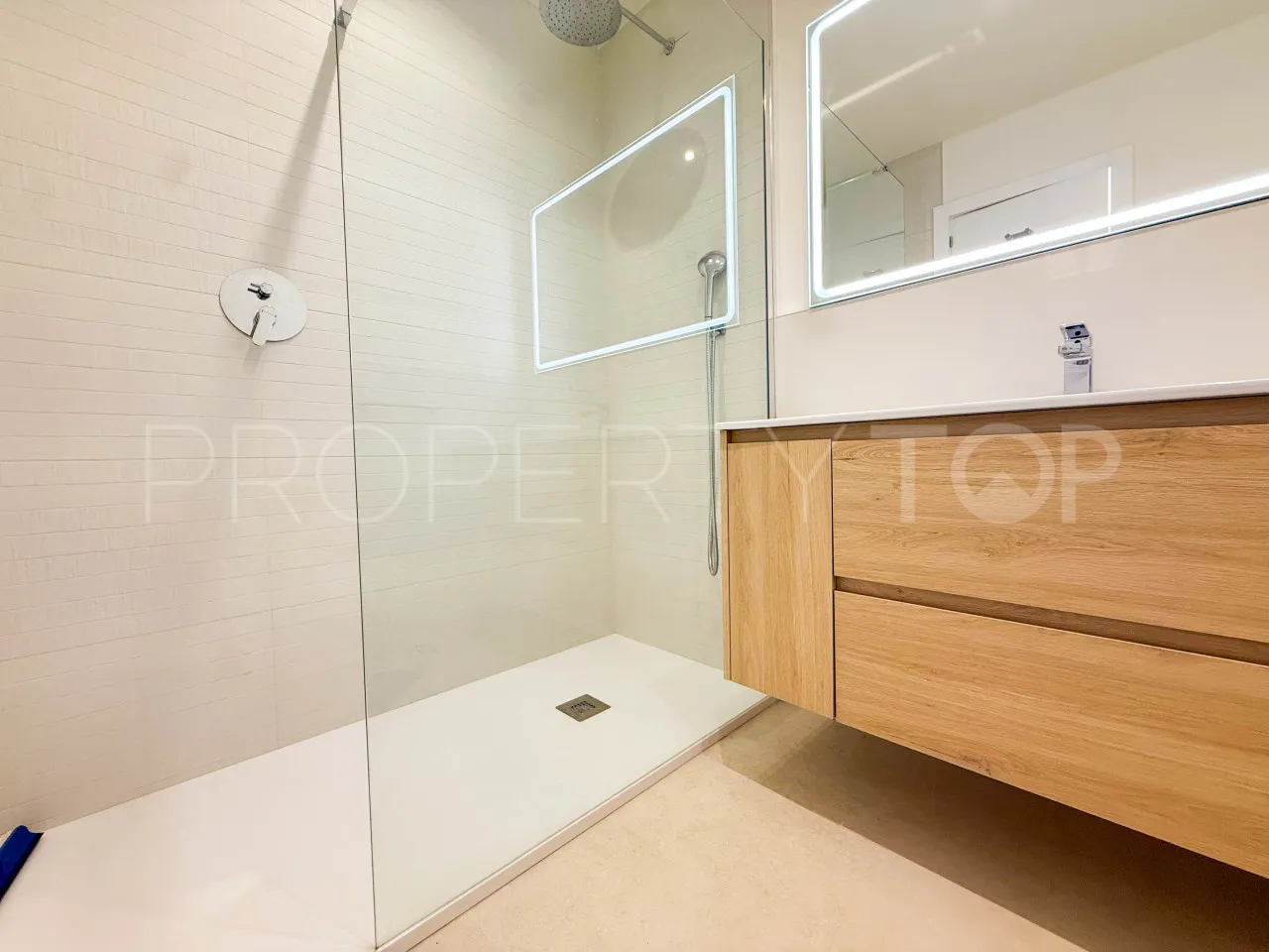 Marbella Centro, adosado en venta con 4 dormitorios