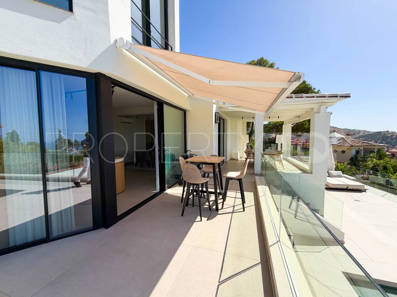 Marbella Este, villa con 6 dormitorios en venta