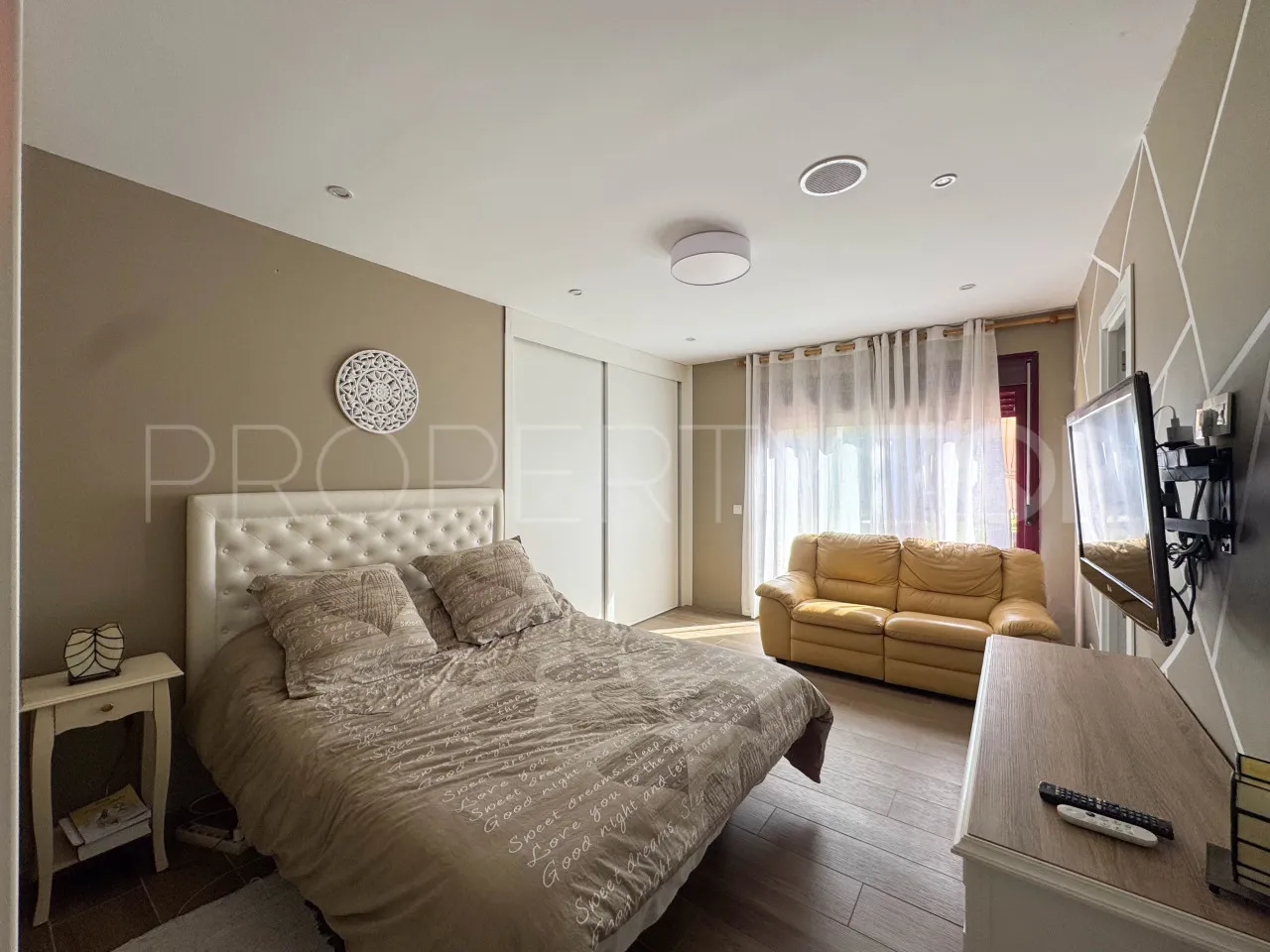 Villa a la venta en Los Flamingos de 5 dormitorios