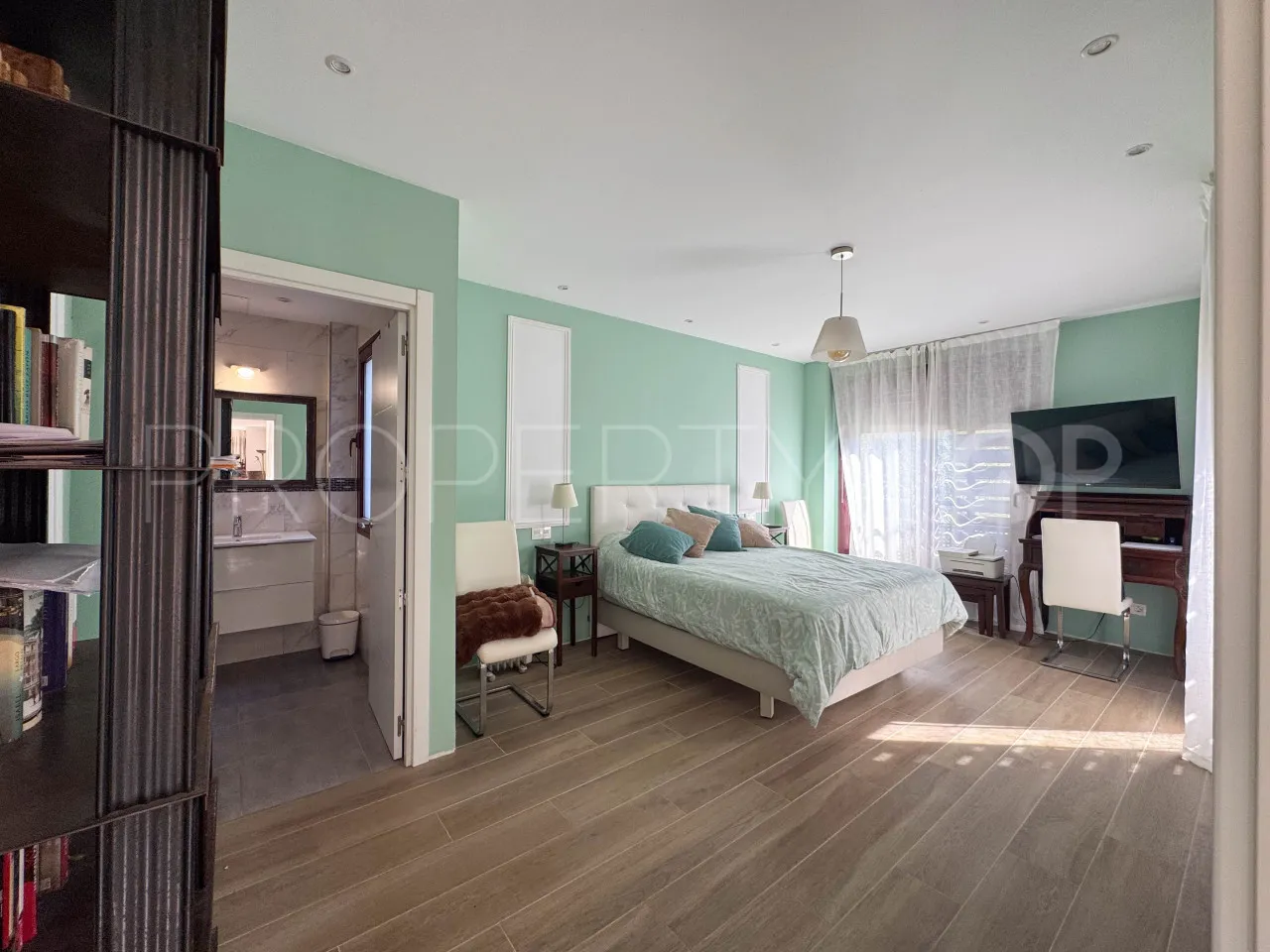 Villa a la venta en Los Flamingos de 5 dormitorios