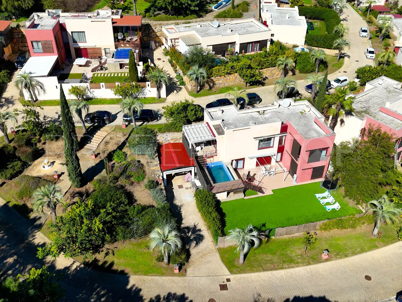 Villa a la venta en Los Flamingos de 5 dormitorios