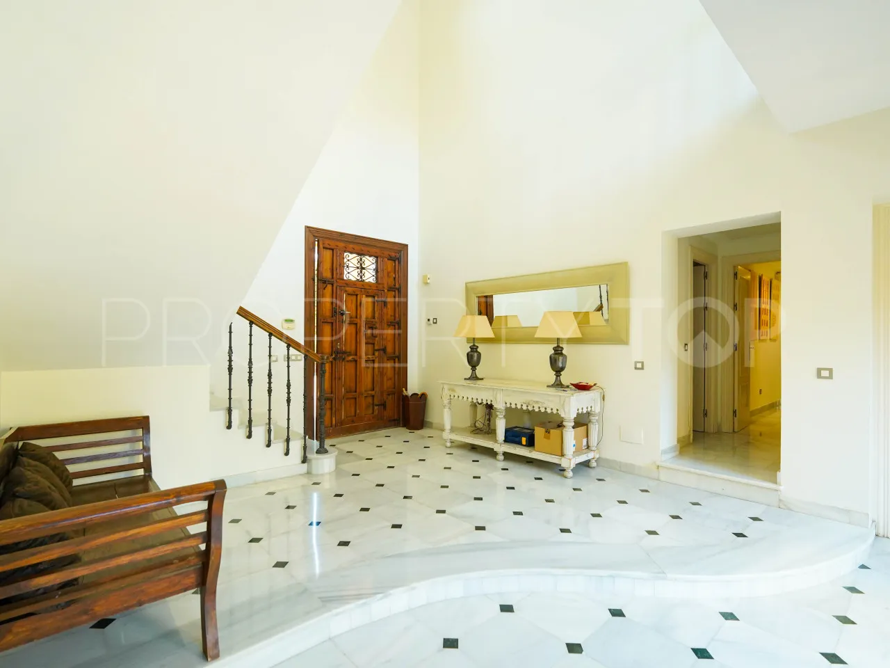 Villa in Guadalmina Baja for sale