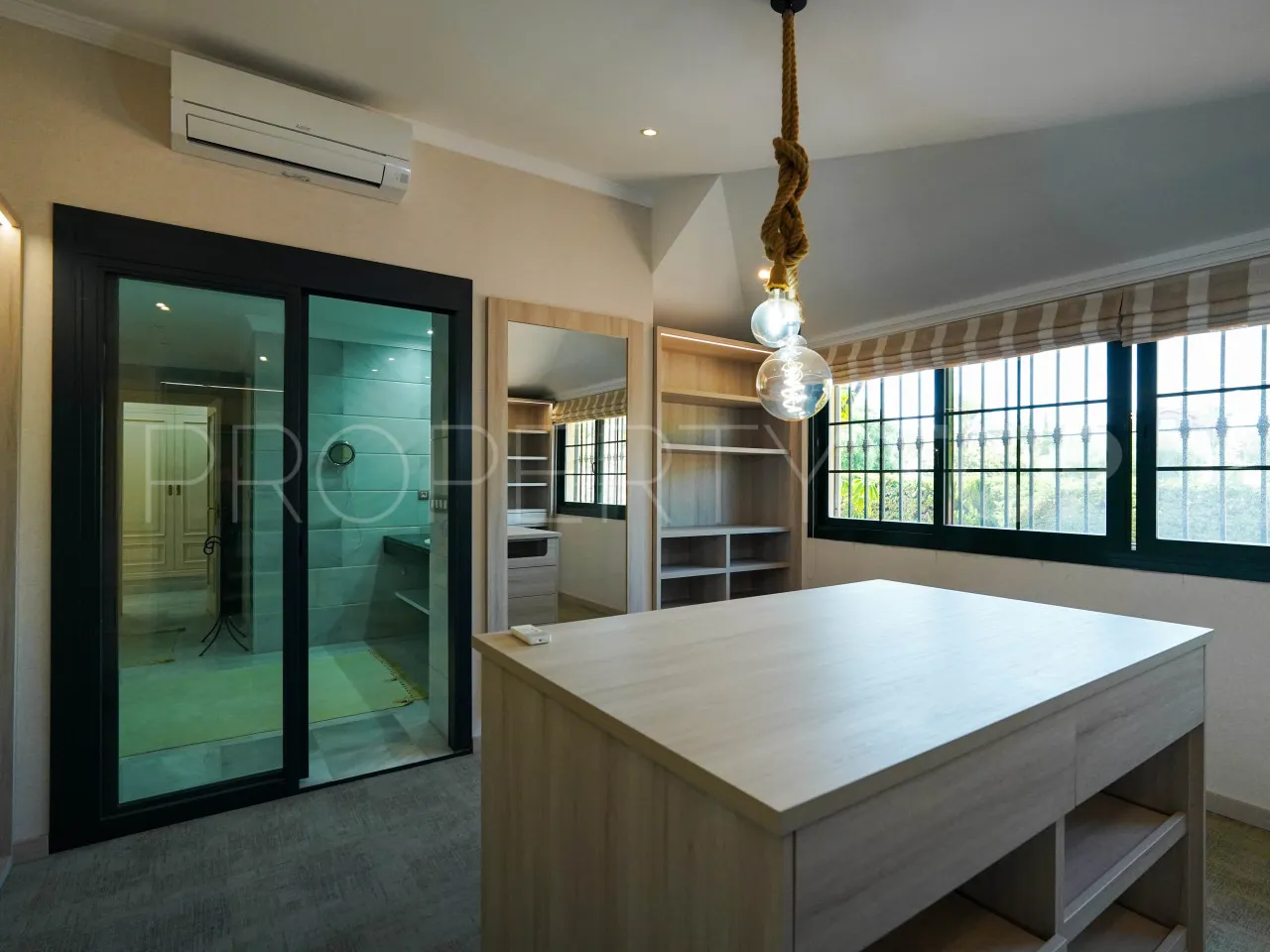 Villa in Guadalmina Baja for sale