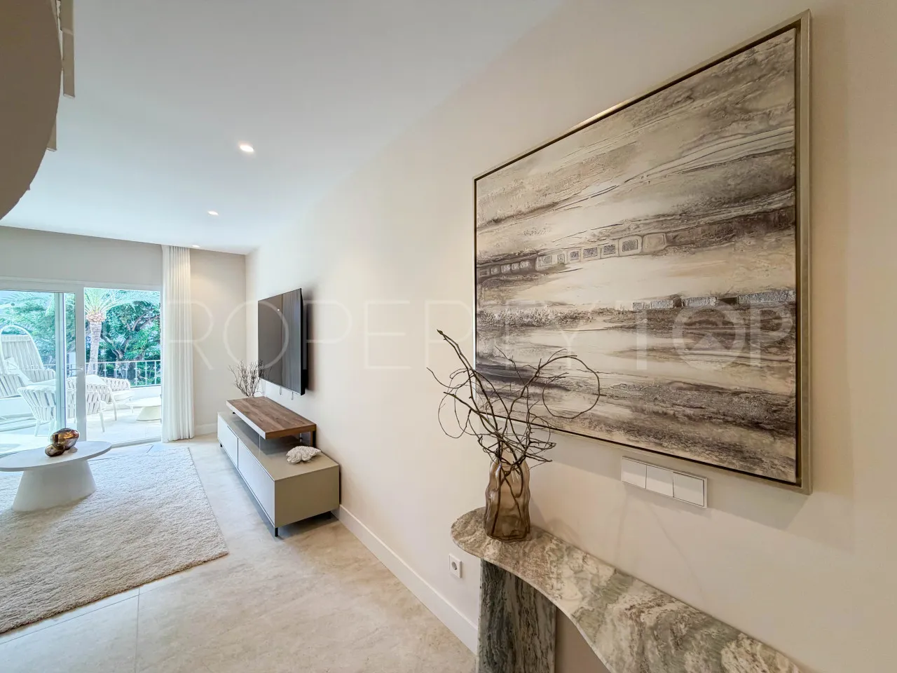 Apartamento de 4 dormitorios en venta en Nueva Andalucia