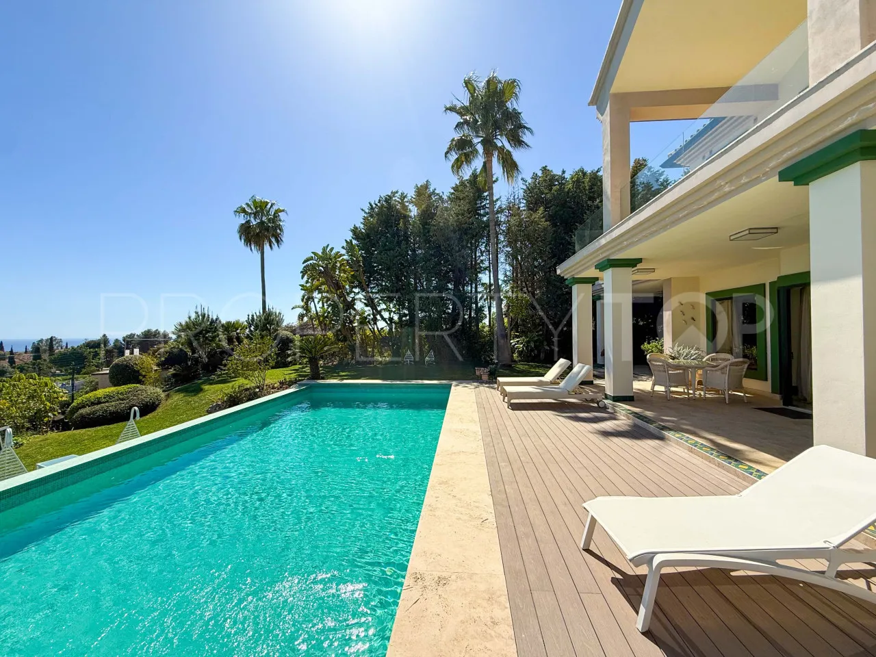 New Golden Mile, villa con 5 dormitorios en venta