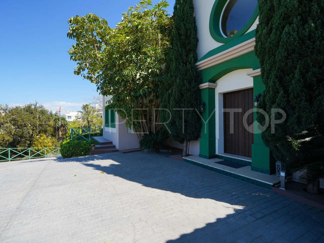 New Golden Mile, villa con 5 dormitorios en venta