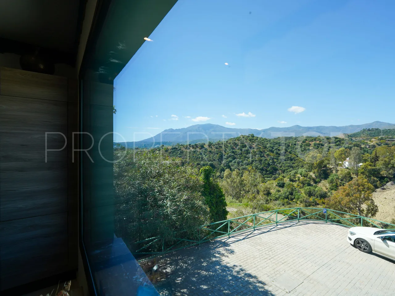 New Golden Mile, villa con 5 dormitorios en venta