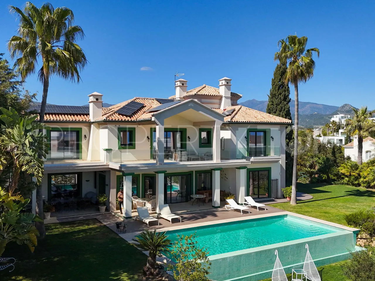 New Golden Mile, villa con 5 dormitorios en venta