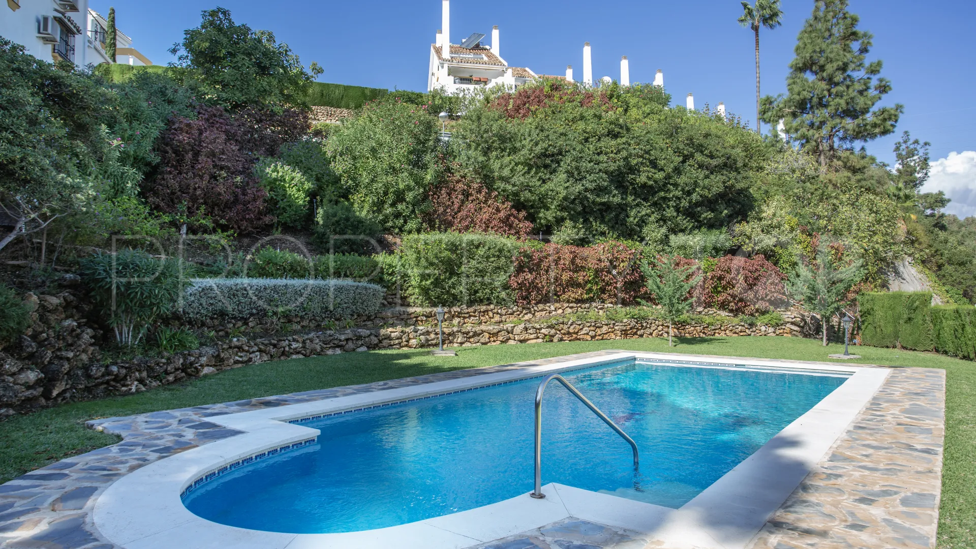Calahonda town house for sale