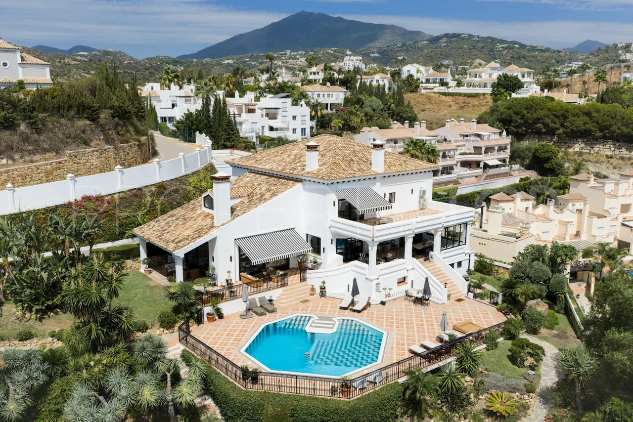 Villa en venta en Puerto del Capitan de 7 dormitorios