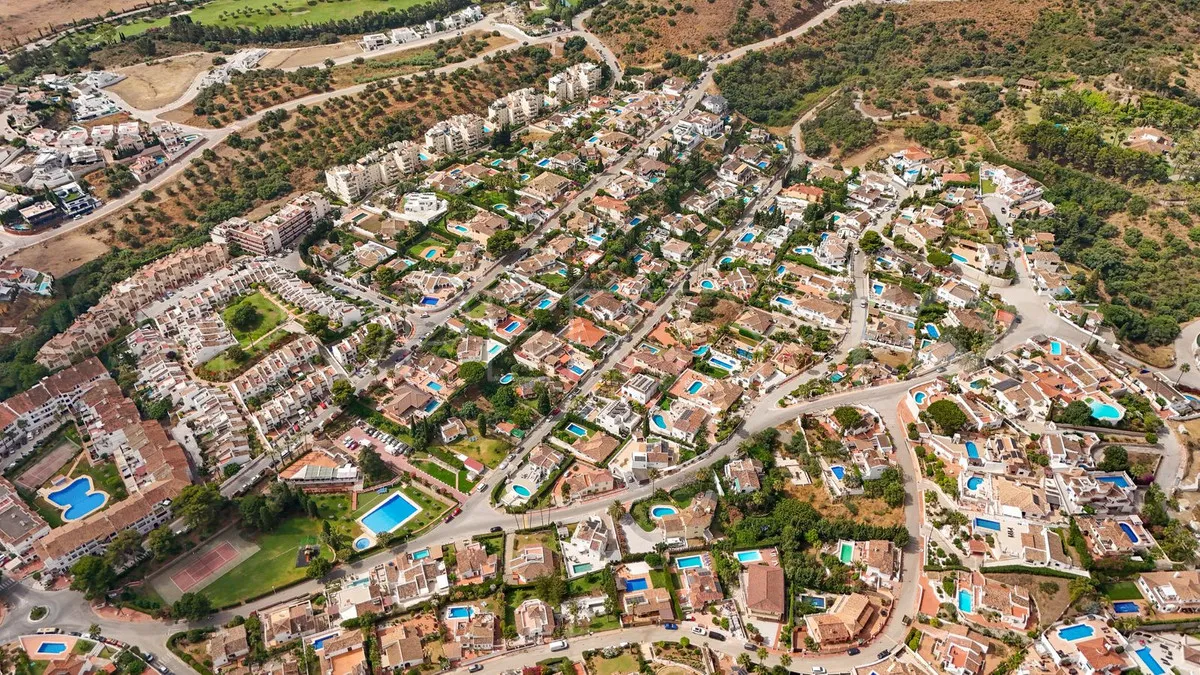 Plot for sale in Cerros del Aguila