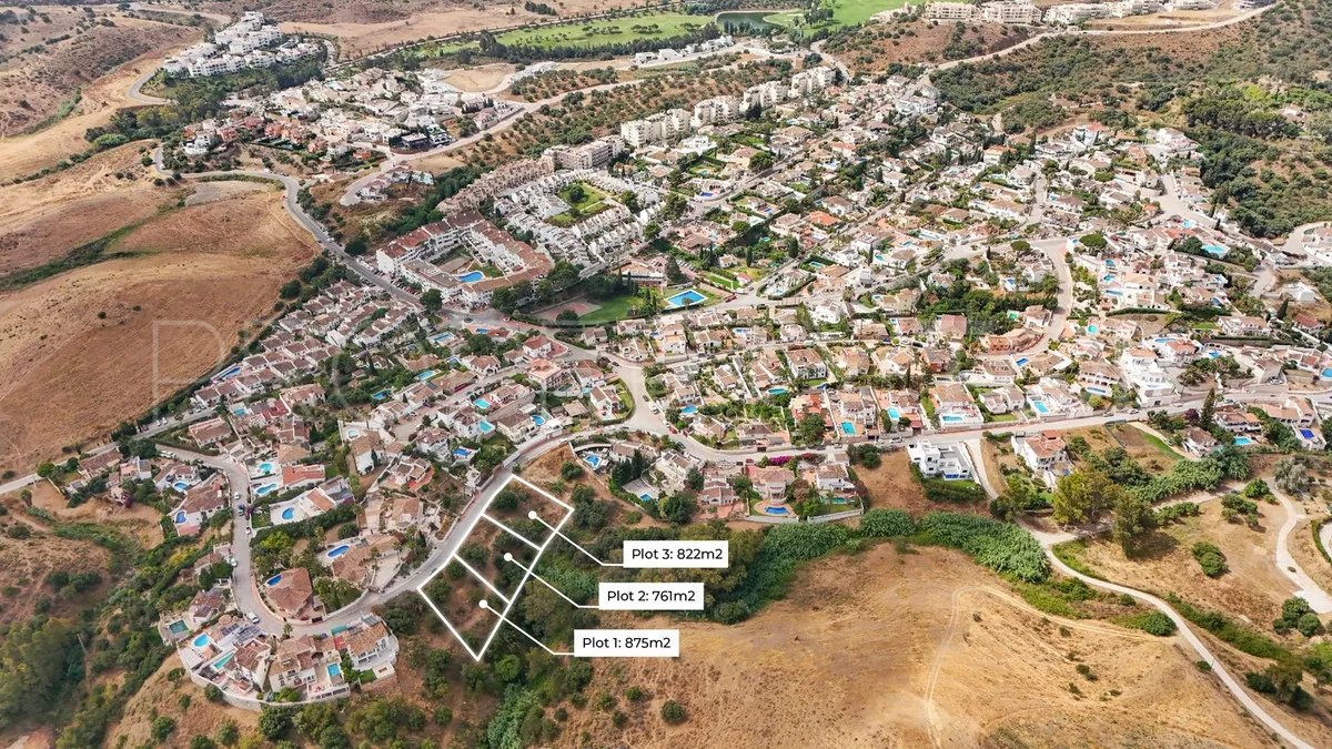 Plot for sale in Cerros del Aguila