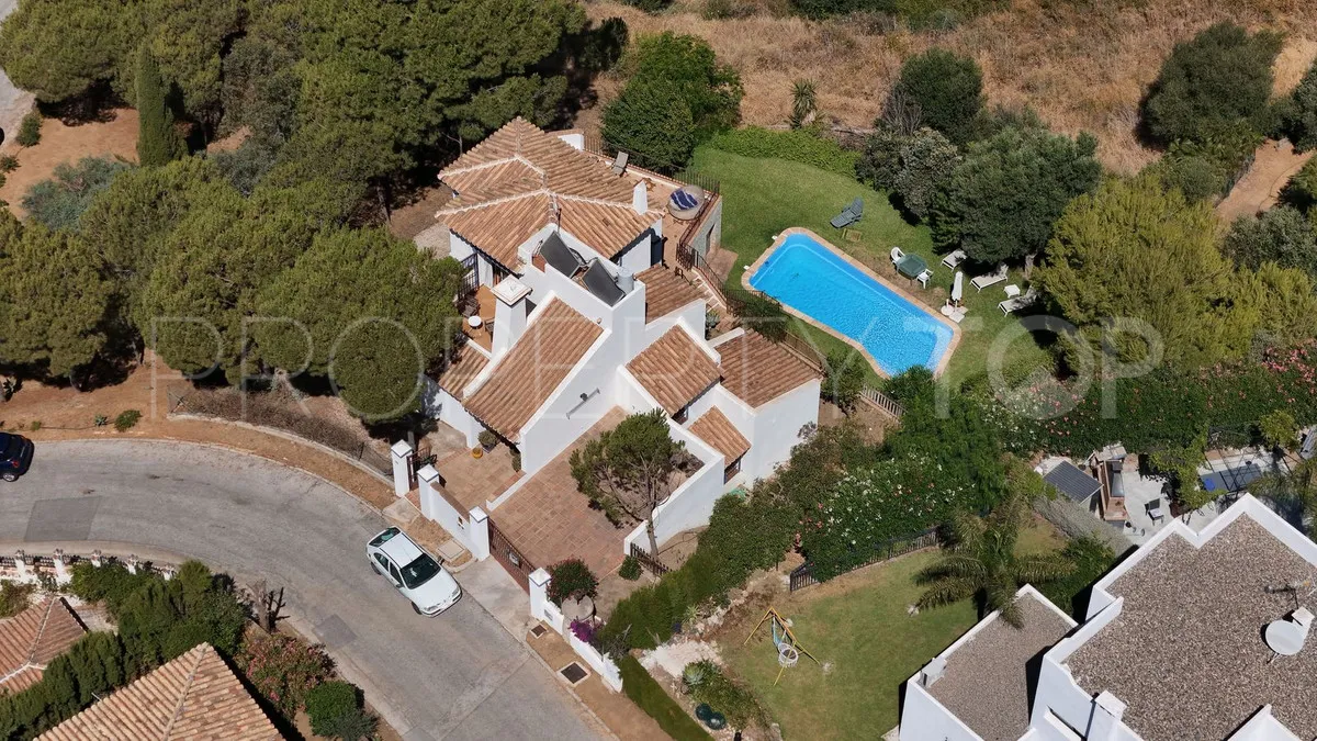 4 bedrooms villa for sale in Valtocado