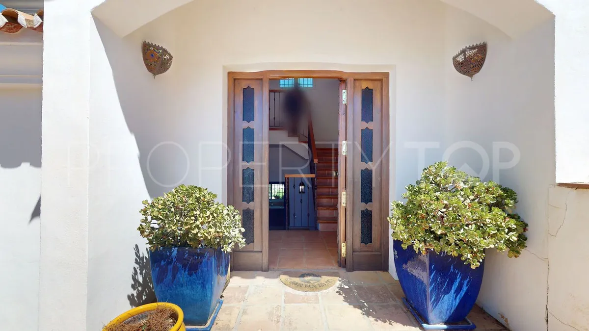 4 bedrooms villa for sale in Valtocado