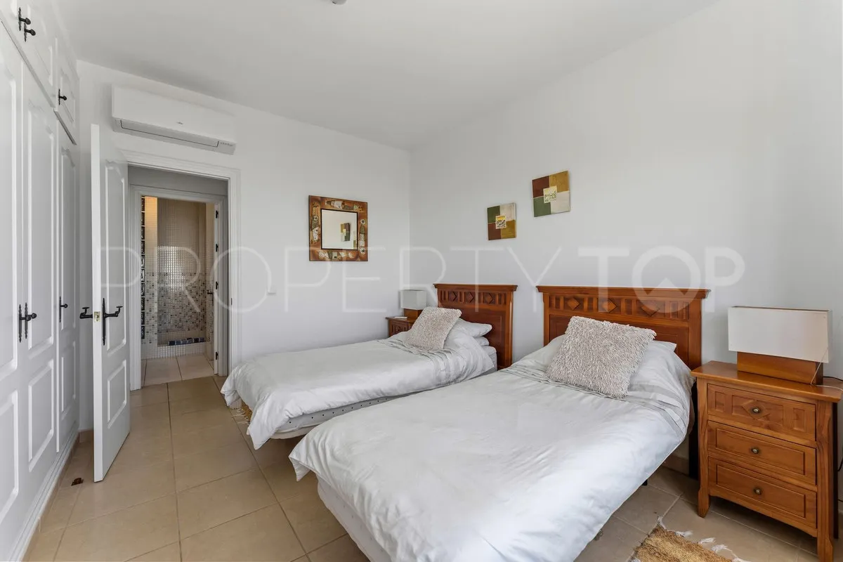 Villa for sale in Mijas with 3 bedrooms