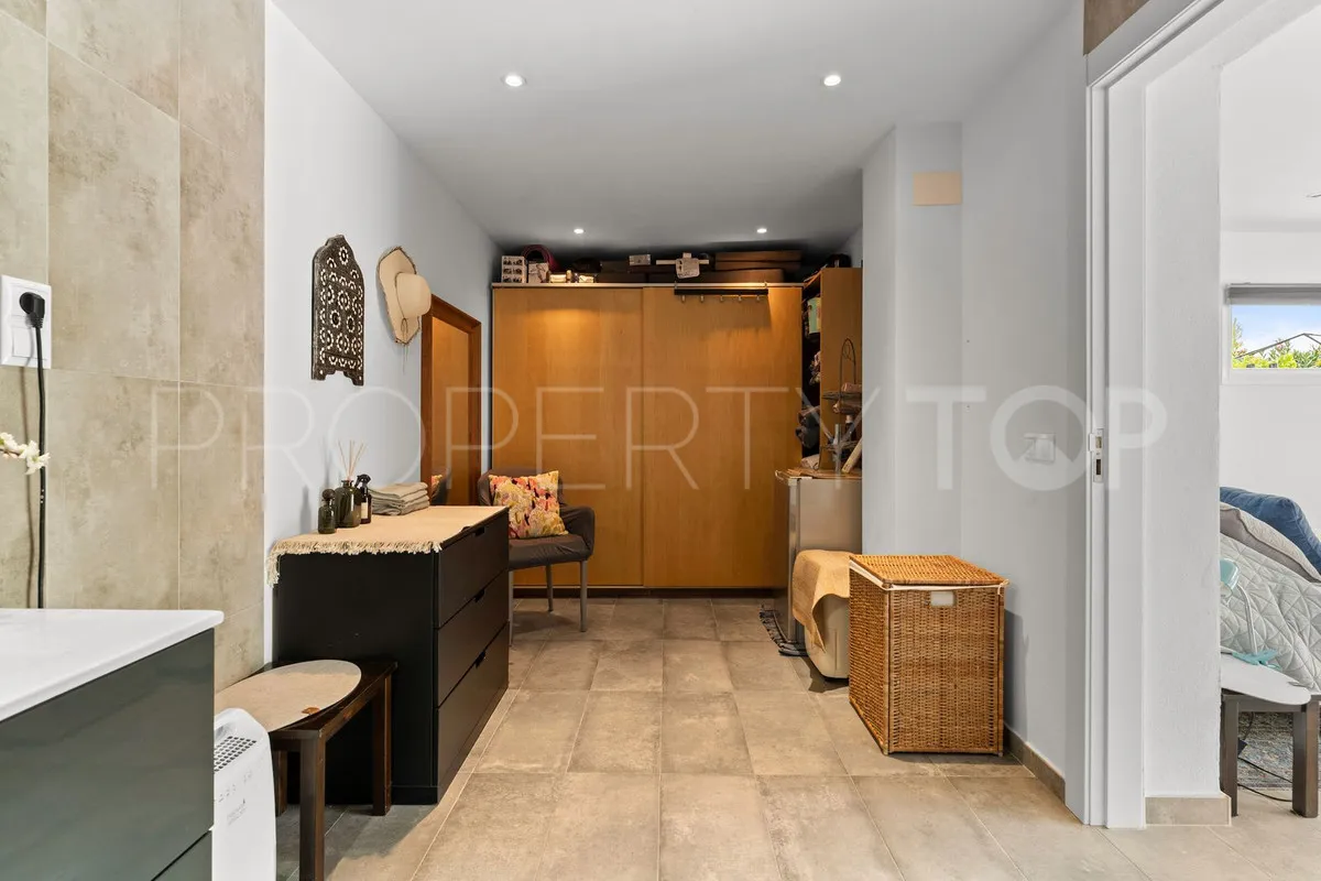 Valtocado villa for sale