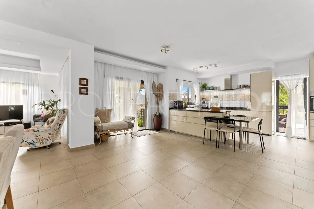 Valtocado villa for sale