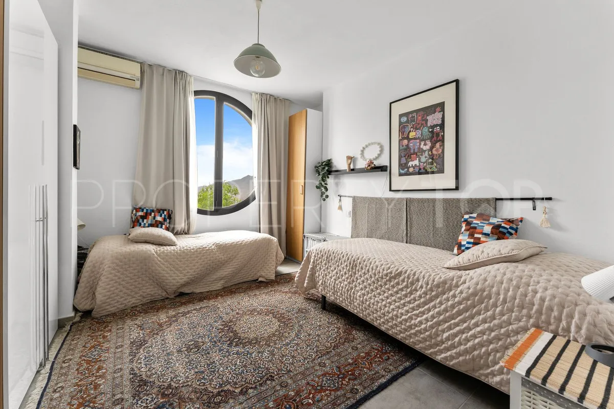 Valtocado villa for sale