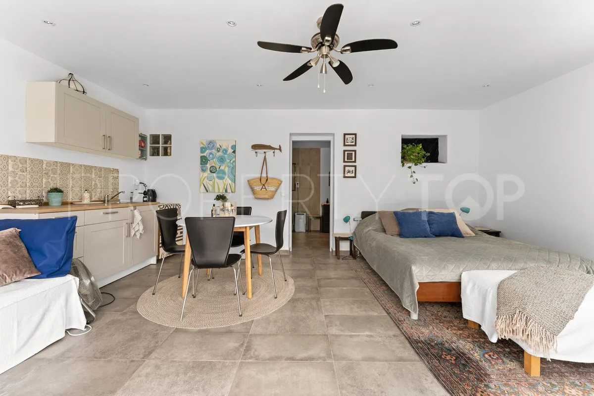 Valtocado villa for sale