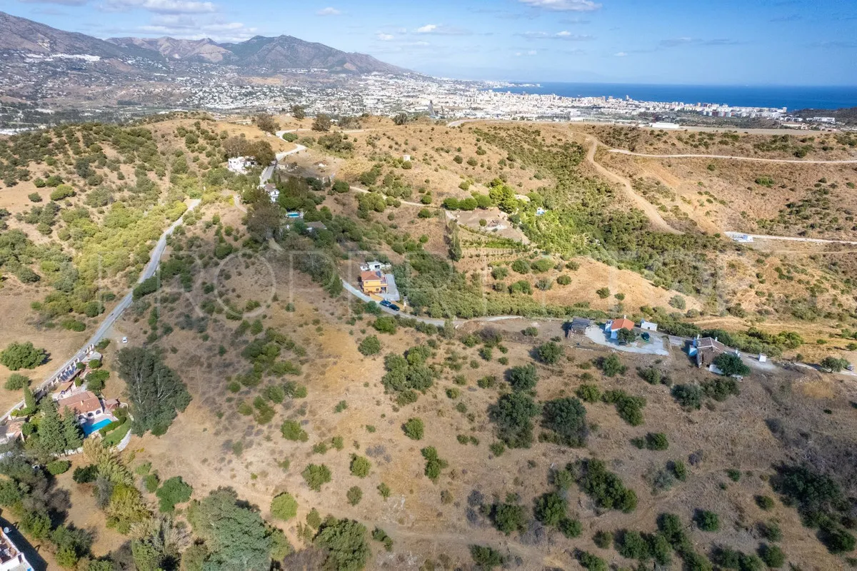 Cerros del Aguila plot for sale