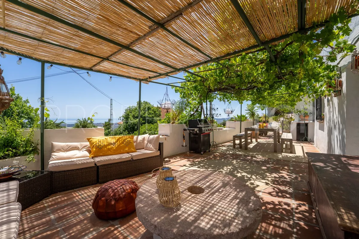Villa for sale in Mijas