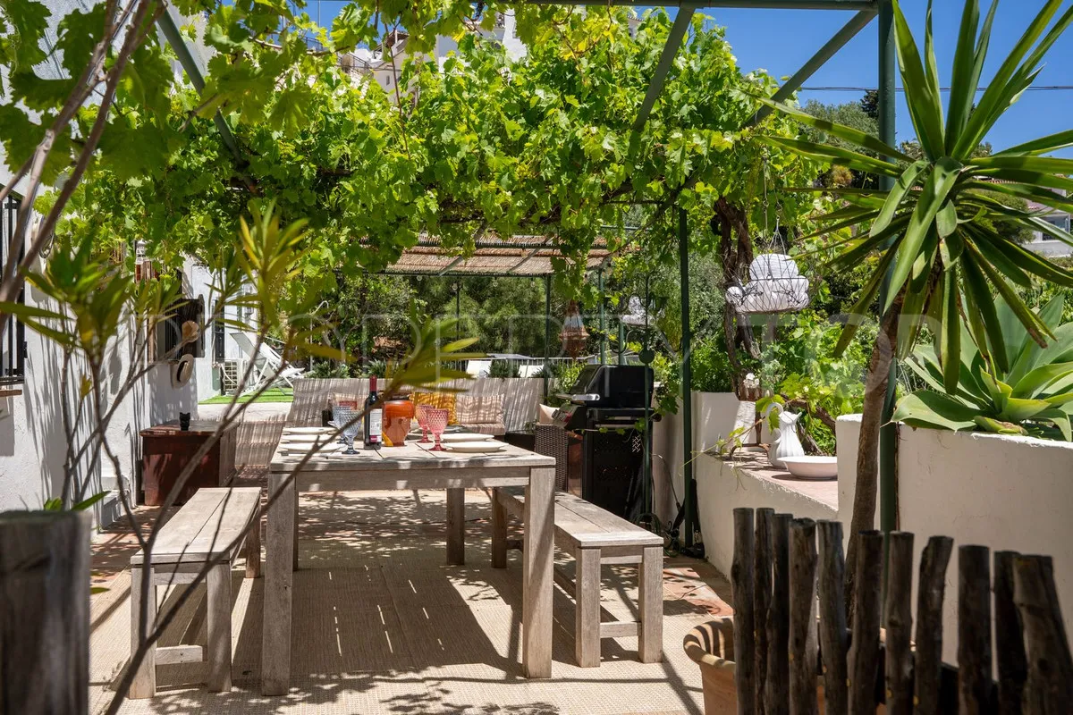 Villa for sale in Mijas