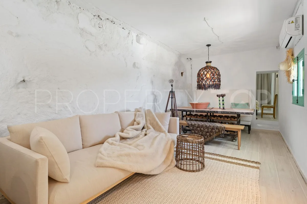 Villa for sale in Mijas
