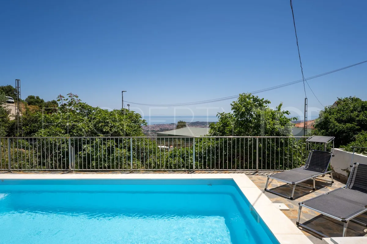 Villa for sale in Mijas
