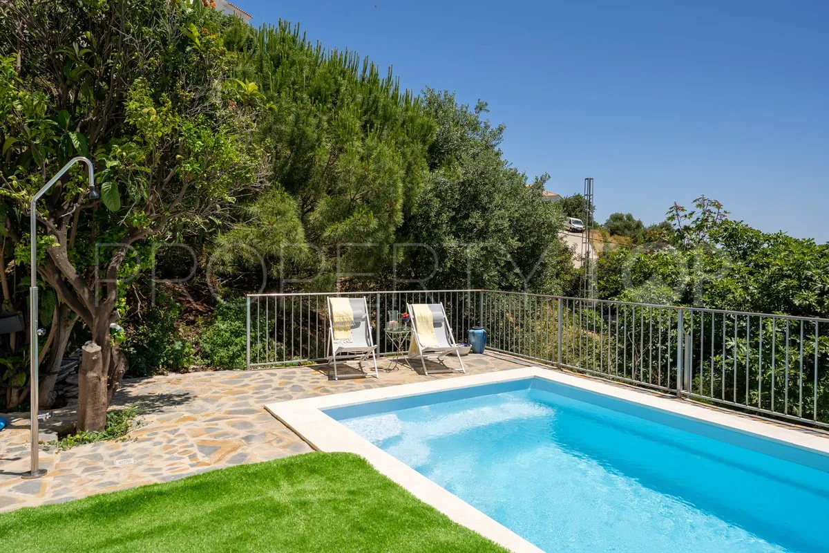 Villa for sale in Mijas