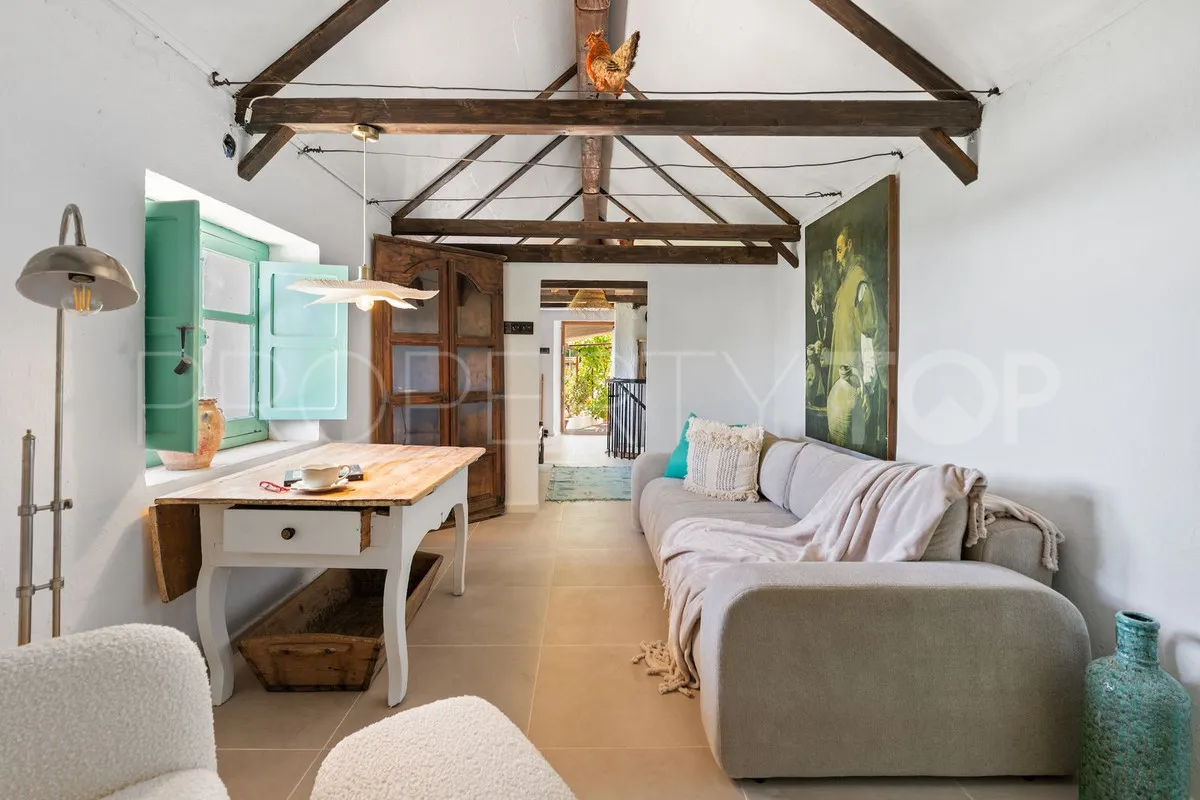 Villa for sale in Mijas