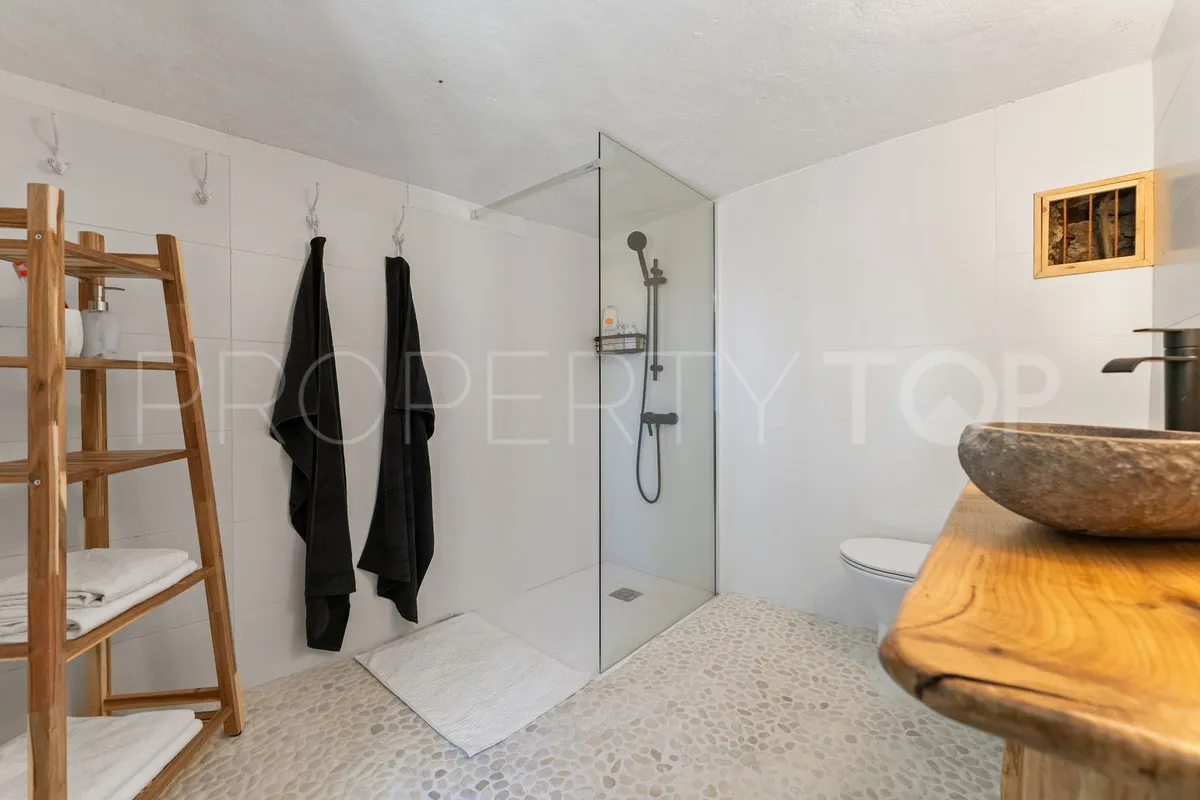 Villa for sale in Mijas